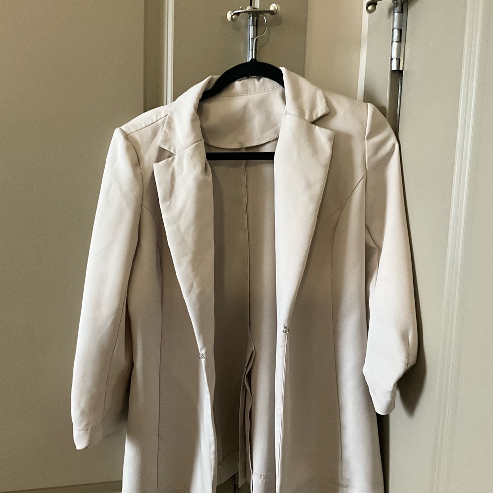 Elegant Cream Women's Coat